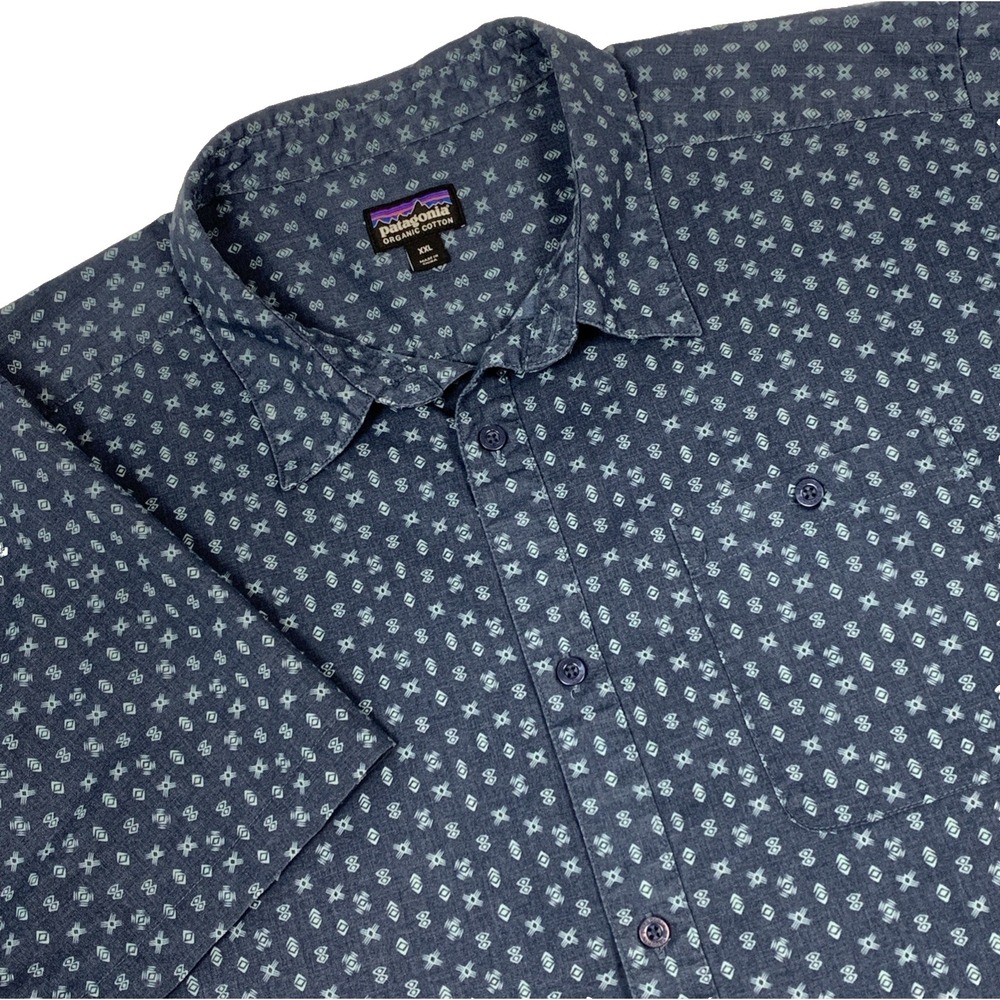 Patagonia Men's XXL Organic Cotton Button Down Shirt Blue Geometric Abstract
